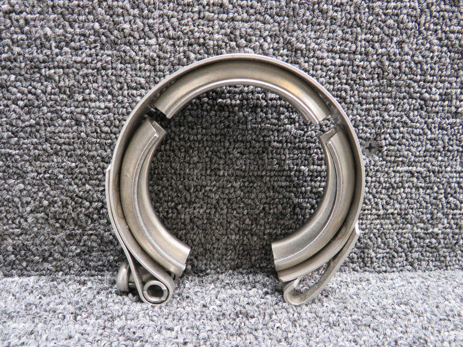 MVT69183-225 Aeroquip Clamp Assembly