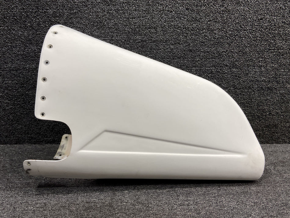 1212010-15-791 Cessna 182R Stinger Tailcone