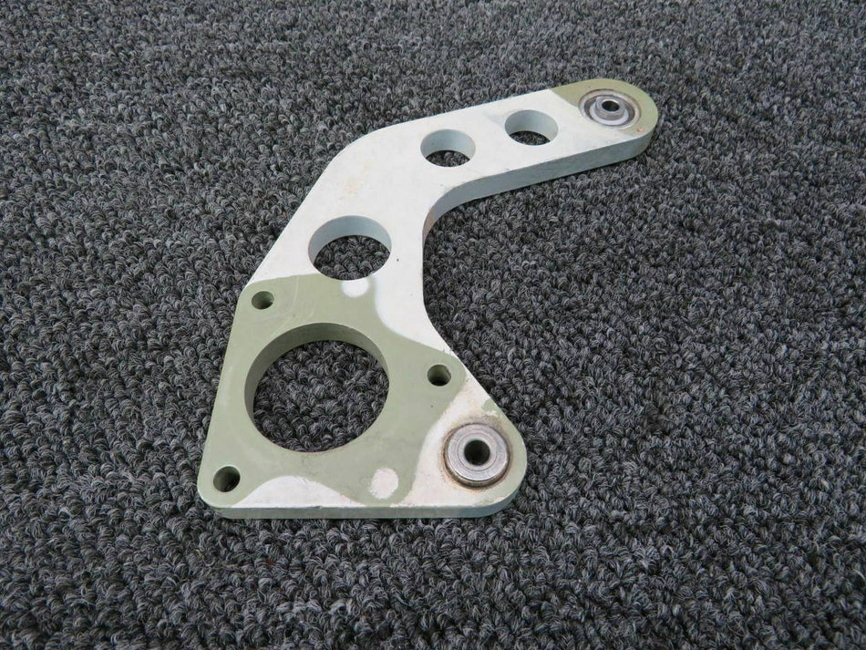 0760676-2 Cessna 182T Arm Assembly Elevator