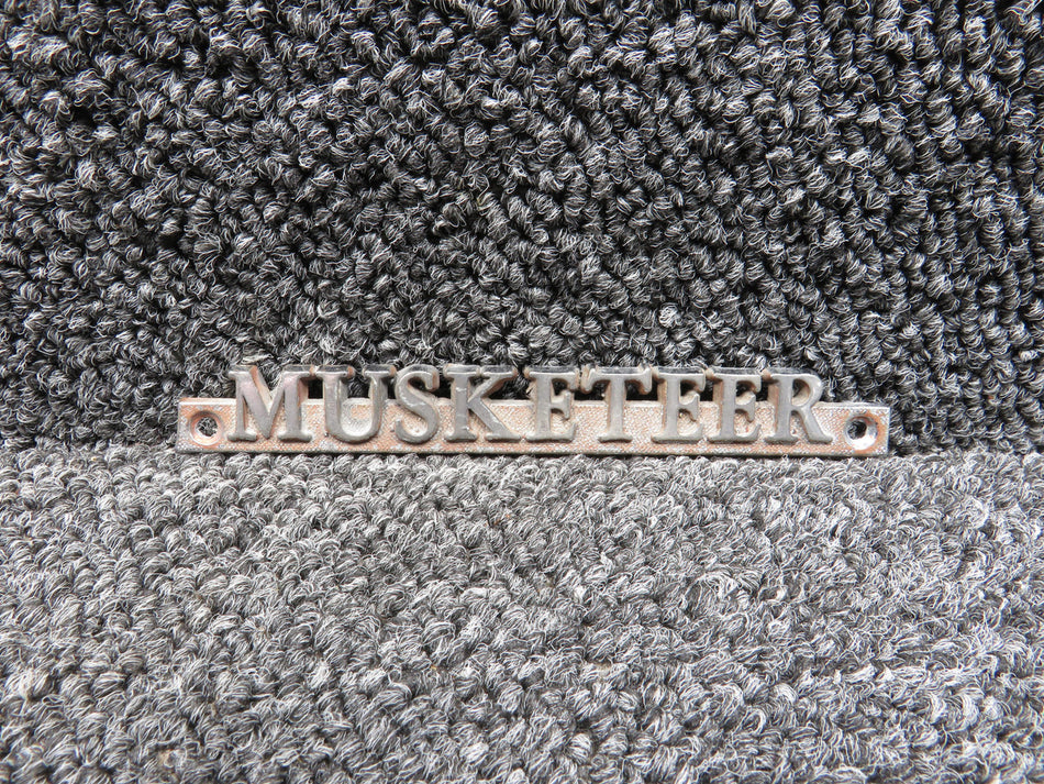 169-000012 Beechcraft Musketeer Emblem