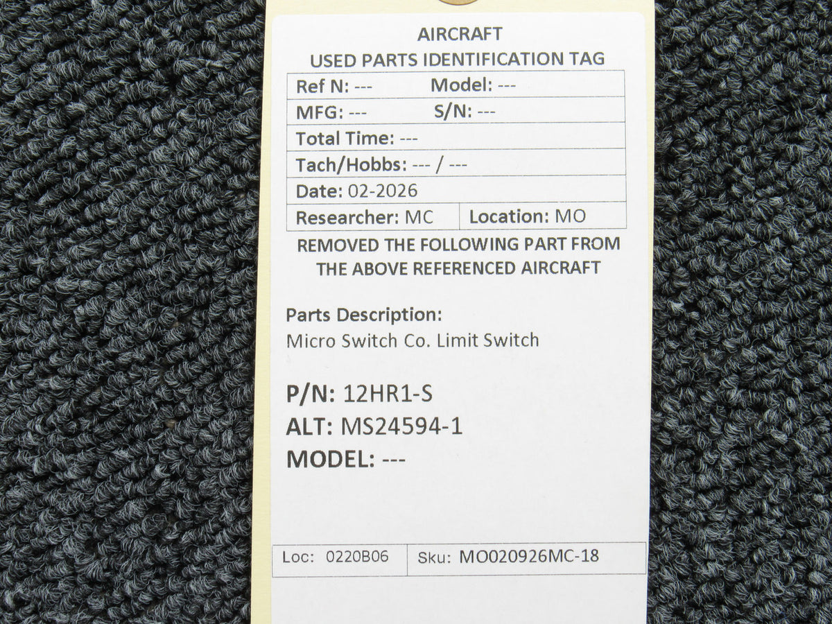 MO020926MC-18BS