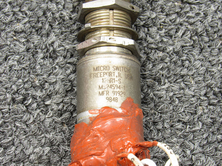 MO020926MC-18BS