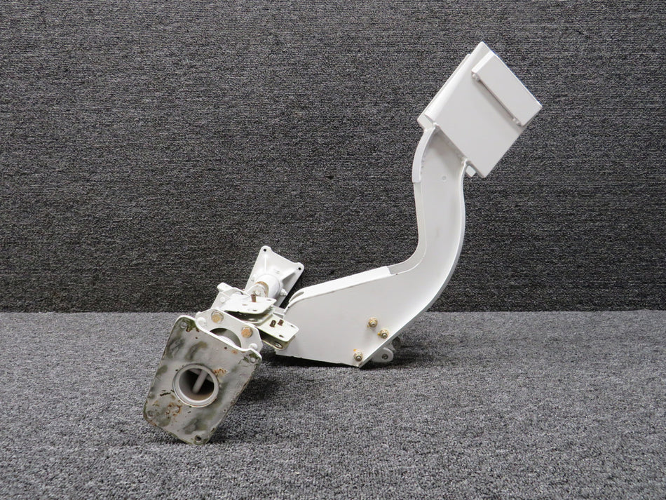 51608-000 Piper PA-31T Cheyenne Elevator Torque Tube Assembly