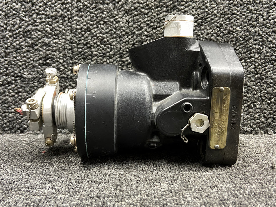 S14-22-24-26 Lycoming O-540-A1A5 Woodward A210185J Propeller Governor (Core)