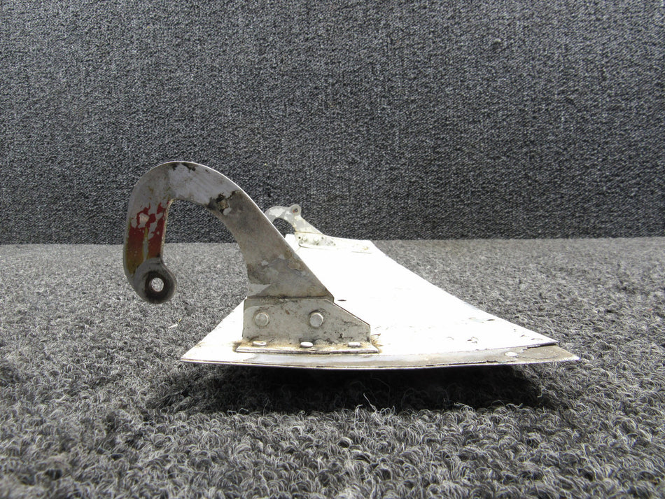 19092-000 Piper PA23-150 Main Gear Door Inboard RH