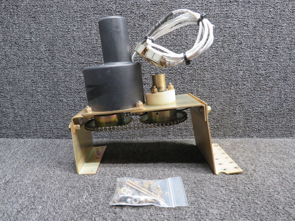 0105-2-T6 S-Tec Autopilot Servo Assembly with Sprockets, Chain & Brackets