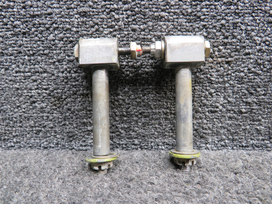 710066-501 Mooney M20J Universal Elevator Controls Yoke Bolt Set of 2