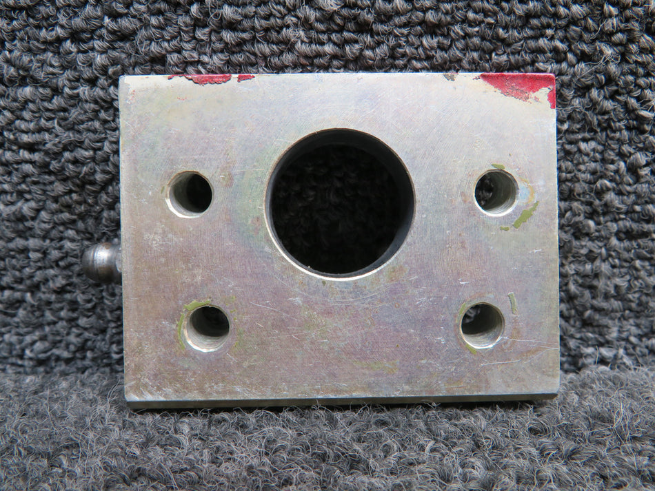 210067-009, 210067-007 Mooney M20J Main Gear Attach Bracket with Fitting LH