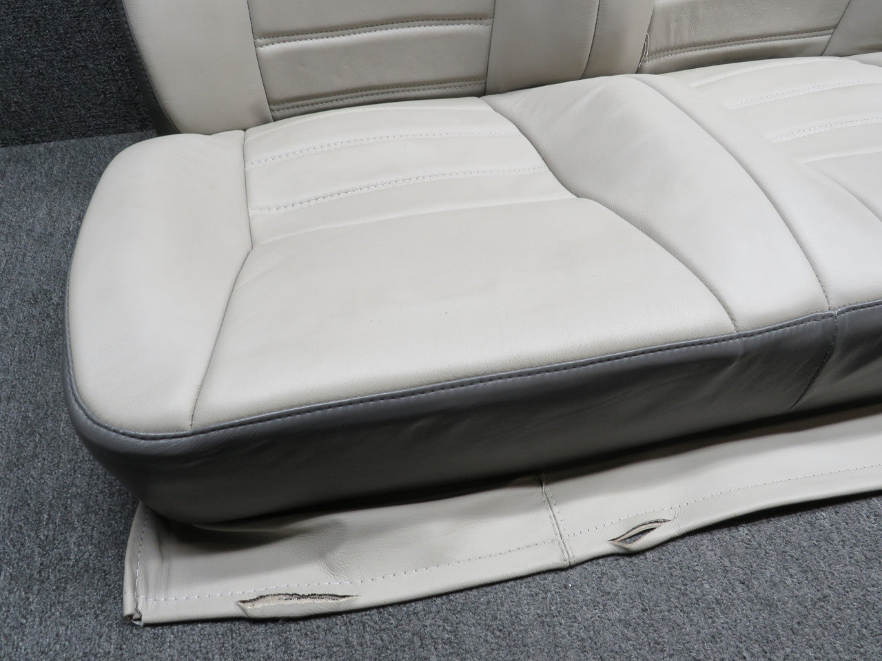 140204-501 Mooney M20J Rear Seat Assembly – BAS Part Sales