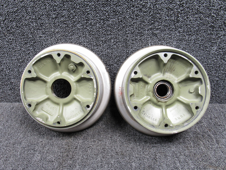 5000404-2 Goodyear 18x5.5 Nose Landing Gear Wheel Assembly