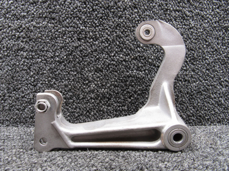 0841106-5 (Cast: 0841106-487) Cessna Idler Bellcrank Main Gear Assembly LH