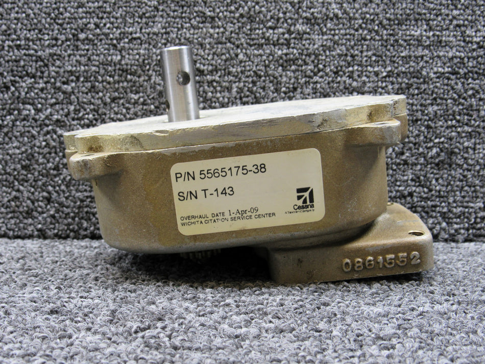 5565175-38 Citation 550 Gearbox Flap Assembly