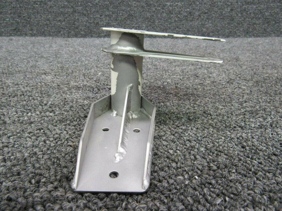 Cessna 182Q Konard Peterson Bellcrank Front Flap