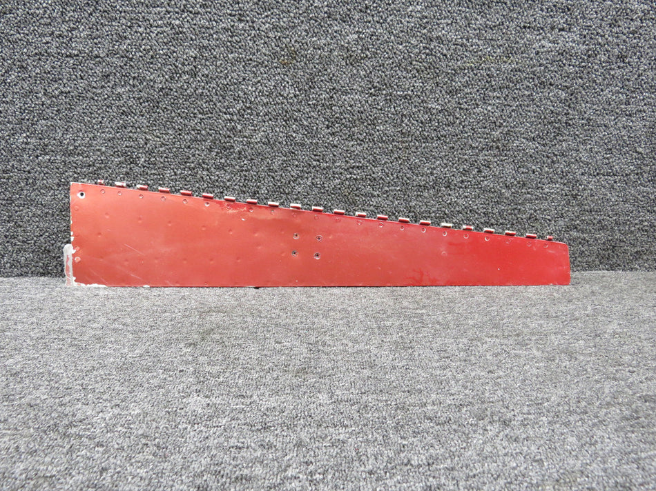1213467-7 (Weu: 1213467-15) Cessna P210N Nose Gear Door Assembly Aft LH