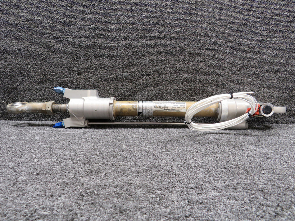 1523200-3 (USE: 9912120-2) Cessna Nose Landing Gear Actuator