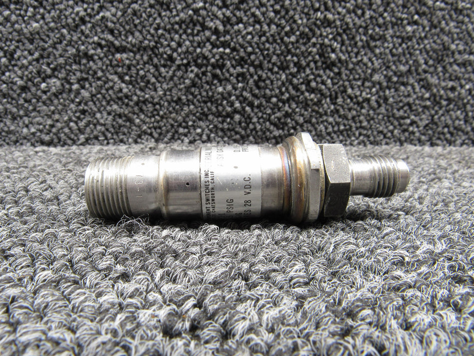 8G921-1 Custom Component Switches Pressure Switch (28V, 0.1A)