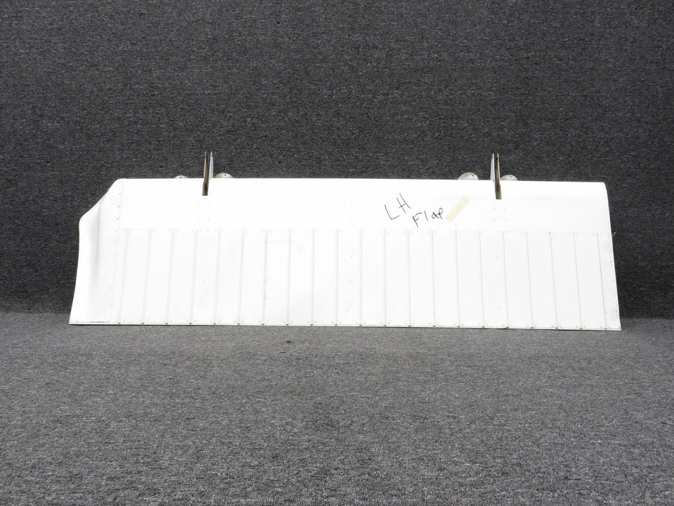 0426901-15 Cessna 150L LH Flap Assembly