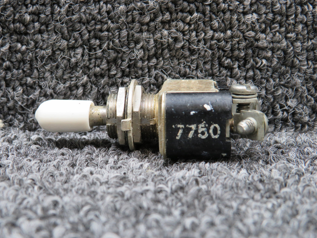 MS35058-21 J-B-T Toggle Switch – BAS Part Sales