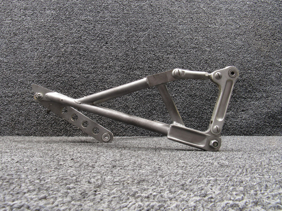 5042002-1 Cessna 401A Nose Gear Drag Brace Truss Assembly with Link