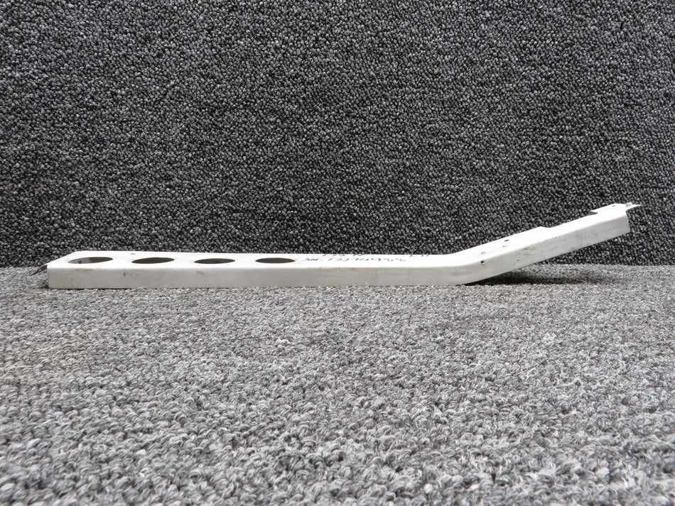 0513325-3 Cessna 172N Fuselage Front Section Structure Bulkhead LH