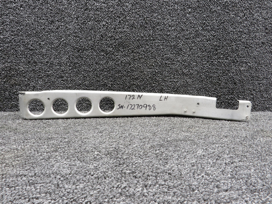 0513325-3 Cessna 172N Fuselage Front Section Structure Bulkhead LH