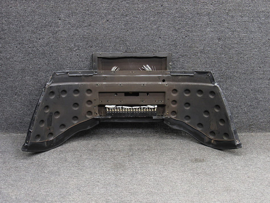 2414137-95 LearJet Glare Shield