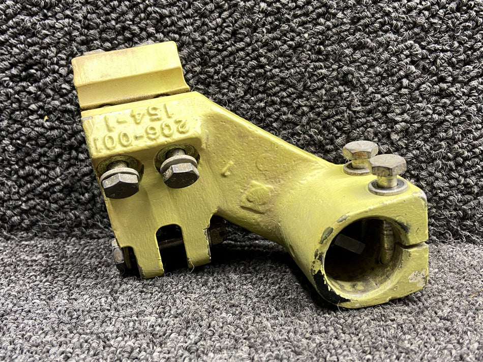 206-001-115-105 (Casting#: 206-001-154-1) Bell 206B Collective Jackshaft Assy