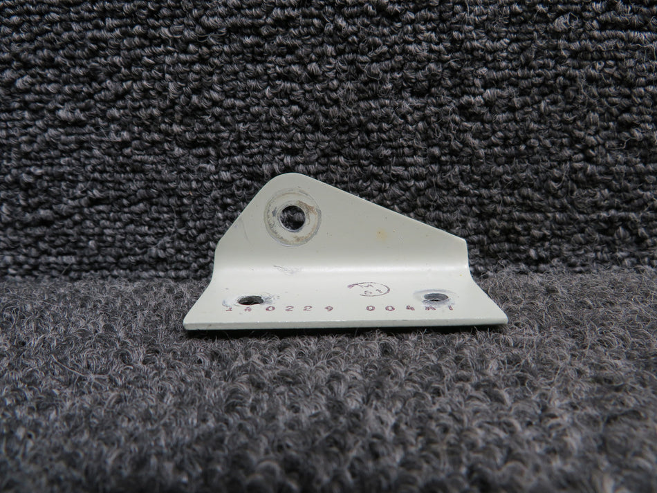 140229-004 Mooney M20K Rear Seat Bracket RH