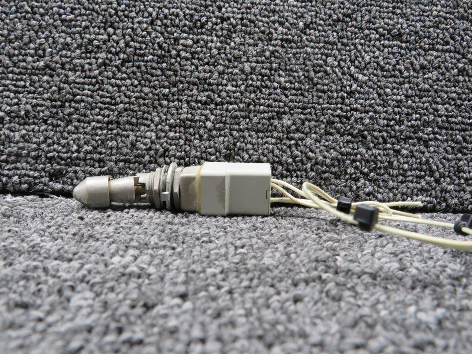 MS21347-E221 (Alt: 81640) Eaton Limit Switch