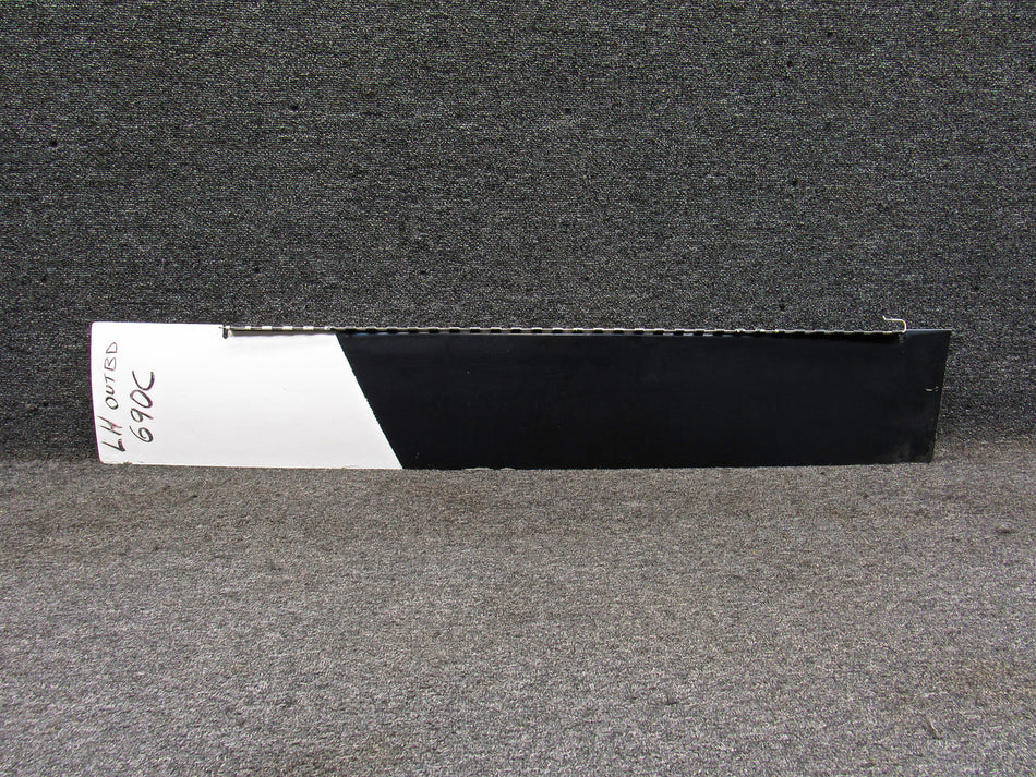 260027-3 Aero Commander 690C Main Landing Gear Door LH Outbd