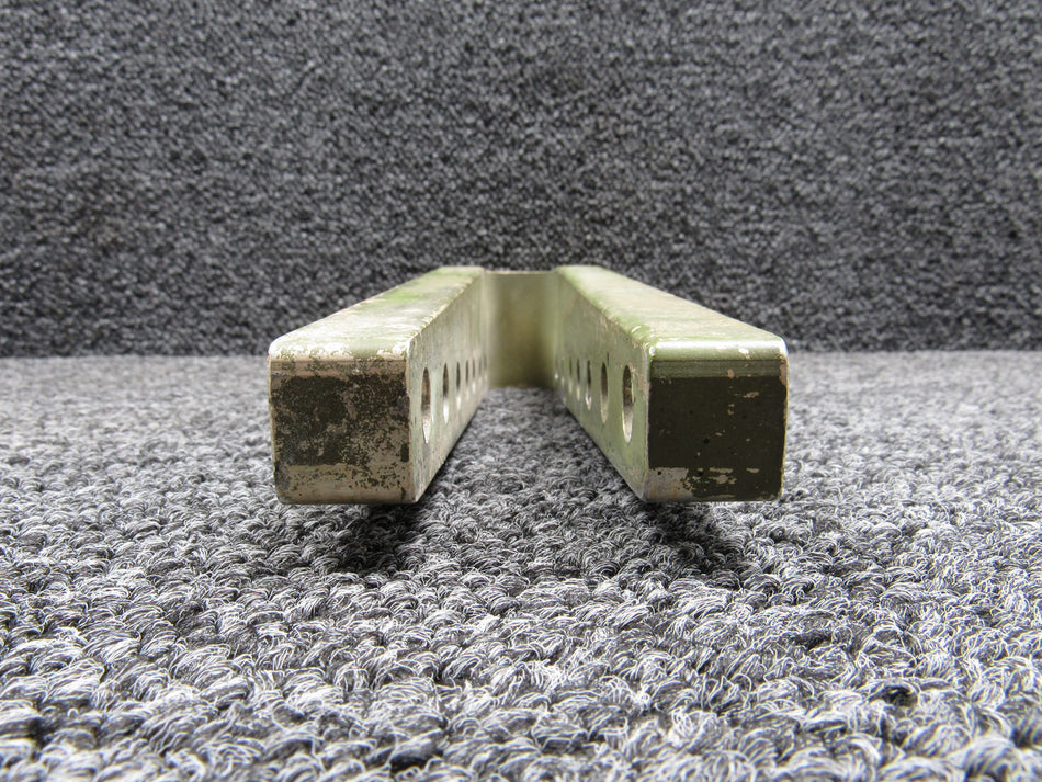 5011024-1 (Cast: 5011024) Cessna 402B Lower Wing Spar Fitting