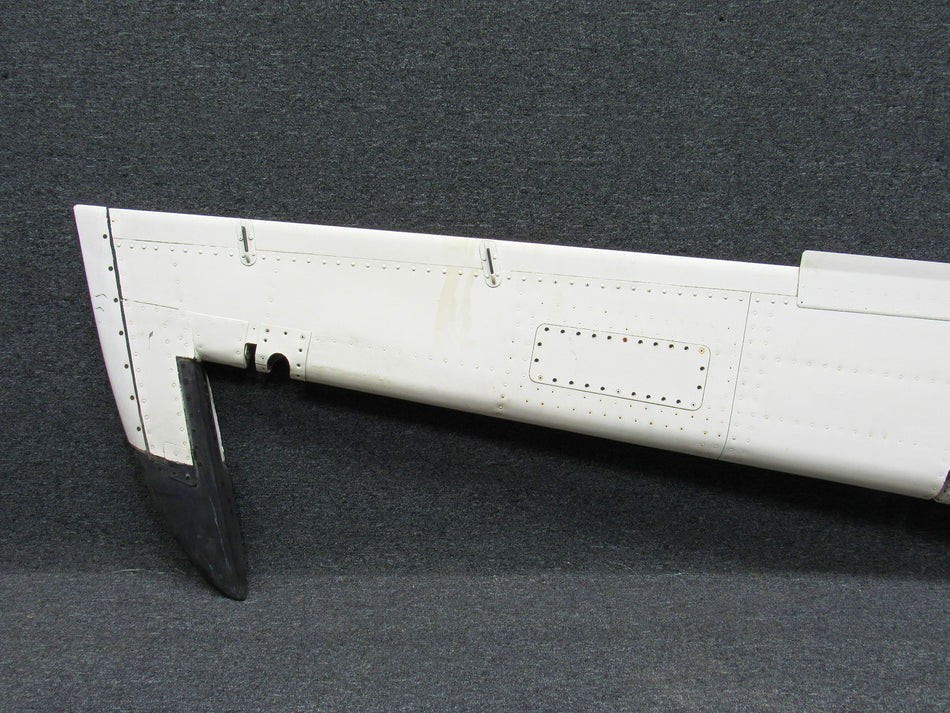 45A22002-2 (Alt: 45A22002-002) Mitsubishi MU-300-1A Elevator Assembly RH