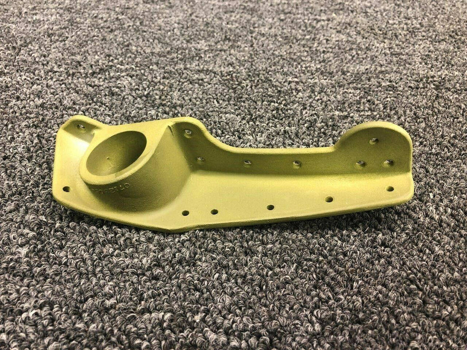 0712305-4 (Use: 0712780-2) Cessna 180-185 Tail Gear Mount Casting RH (Zinc)