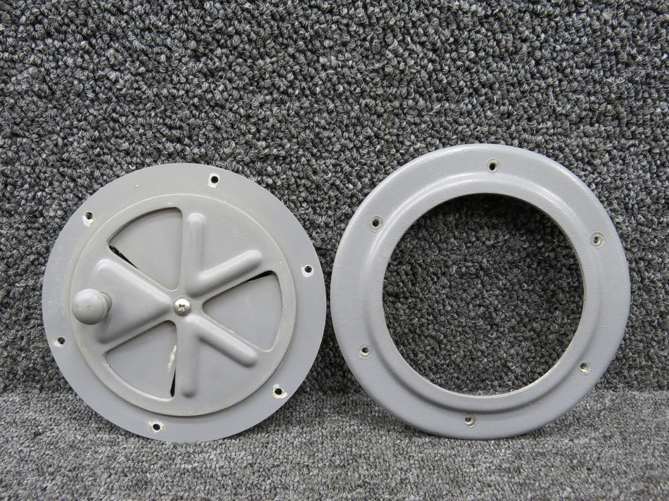 62973-002, 62976-002 Piper PA28-180 Cabin Vent Disc and Retainer Assembly