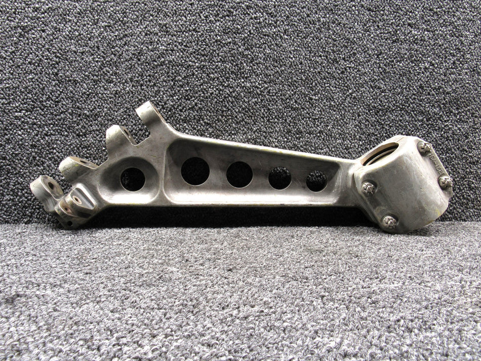 016A-13251-2 Mitsubishi 2B-20 Engine Mount Side Panel RH with Isolator (Core)