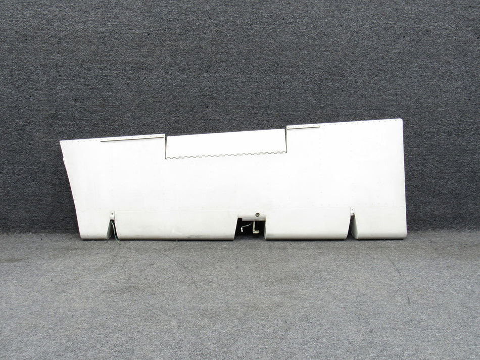 2324027-26 (Alt: 2424000-104) Learjet 25D Aileron Assembly RH