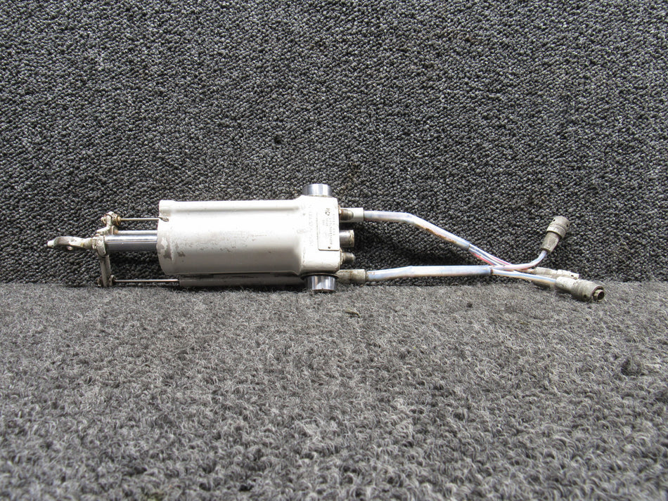 265-580154-031 North American Steering Cylinder Assembly