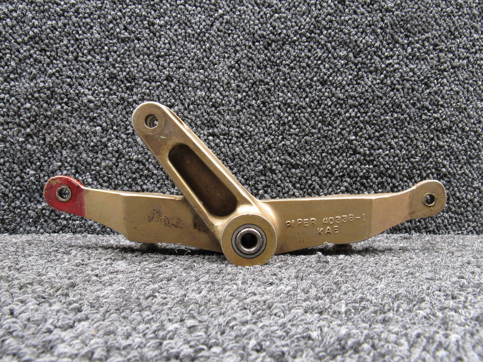 40339-011 (Cast: 40338-1) Piper PA-31T Aileron Bellcrank RH