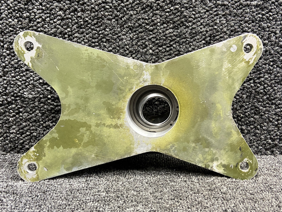 67040-014 (Casting#: 67041-4) Piper PA28RT-201T Forward Trunnion Fitting LH