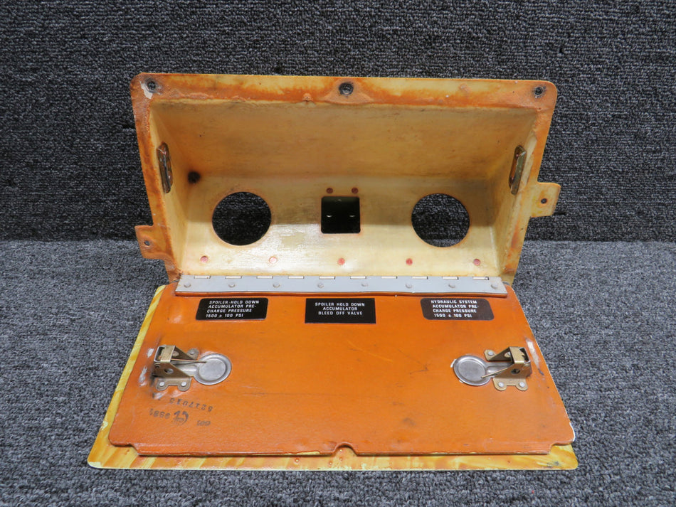 6217015-14 Cessna Citation III 650 Accumulator Gauge Panel