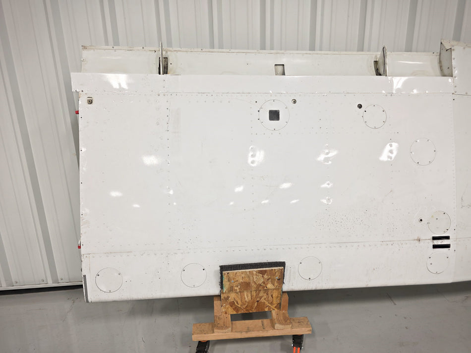 0722000-2 Cessna TR182 Wing Structure RH