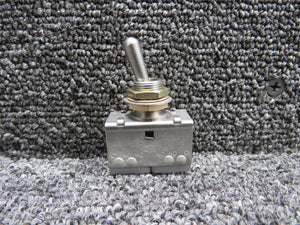 A3-200-03 (Alt: M8805-93-010) Cutler-Hammer Toggle Switch (New Old Stock)
