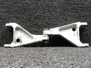 40257-000 Piper PA-31T Main Landing Gear Torque Link Assembly Set