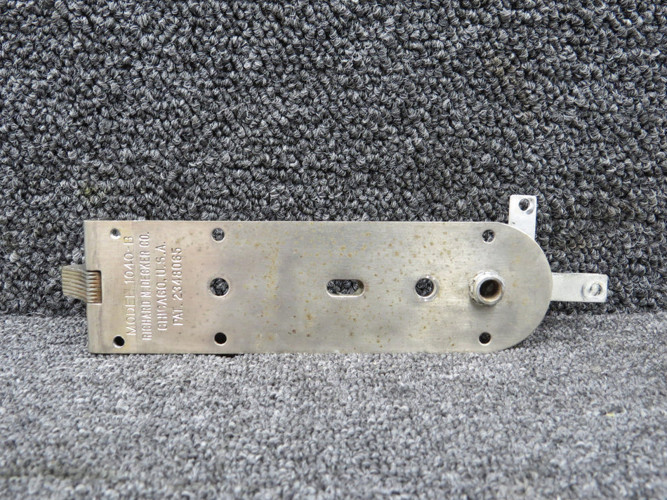 H2532-21 Richard Decker 1040-B Cabin Door Interior Housing Assembly LH