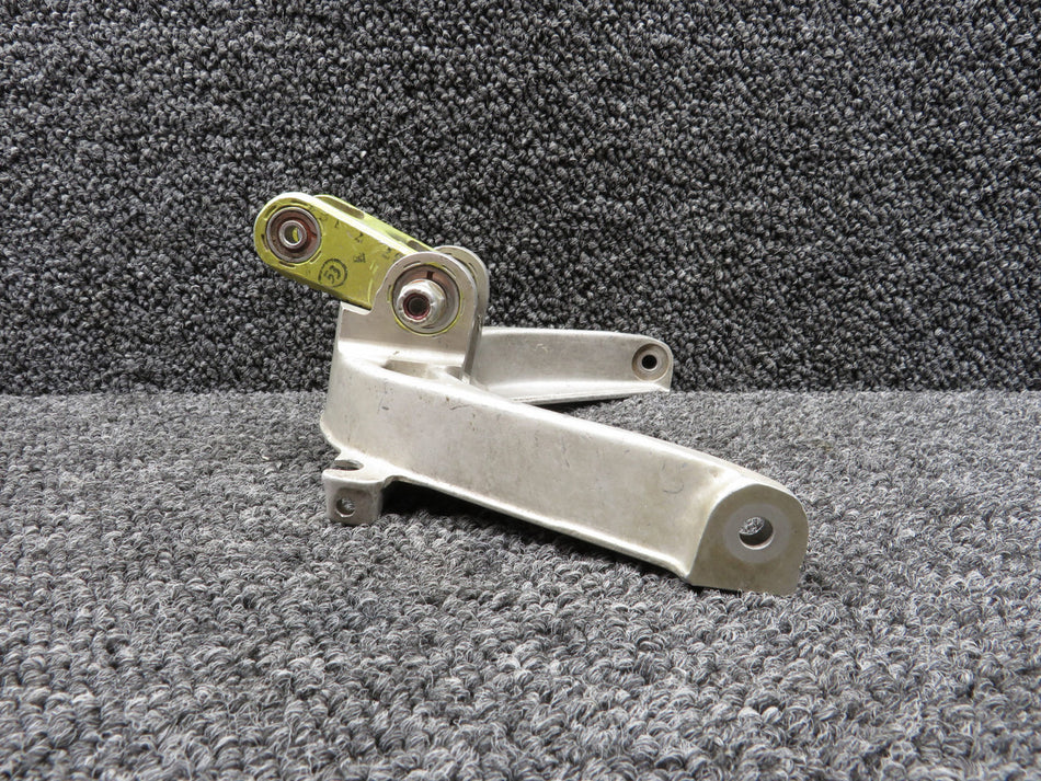 330086 Aero Commander Main Landing Gear Yoke Assembly