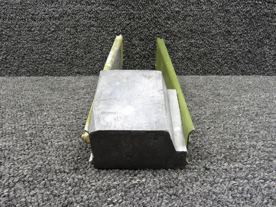 5565550-26 Cessna Control Yoke Counterweight Assembly
