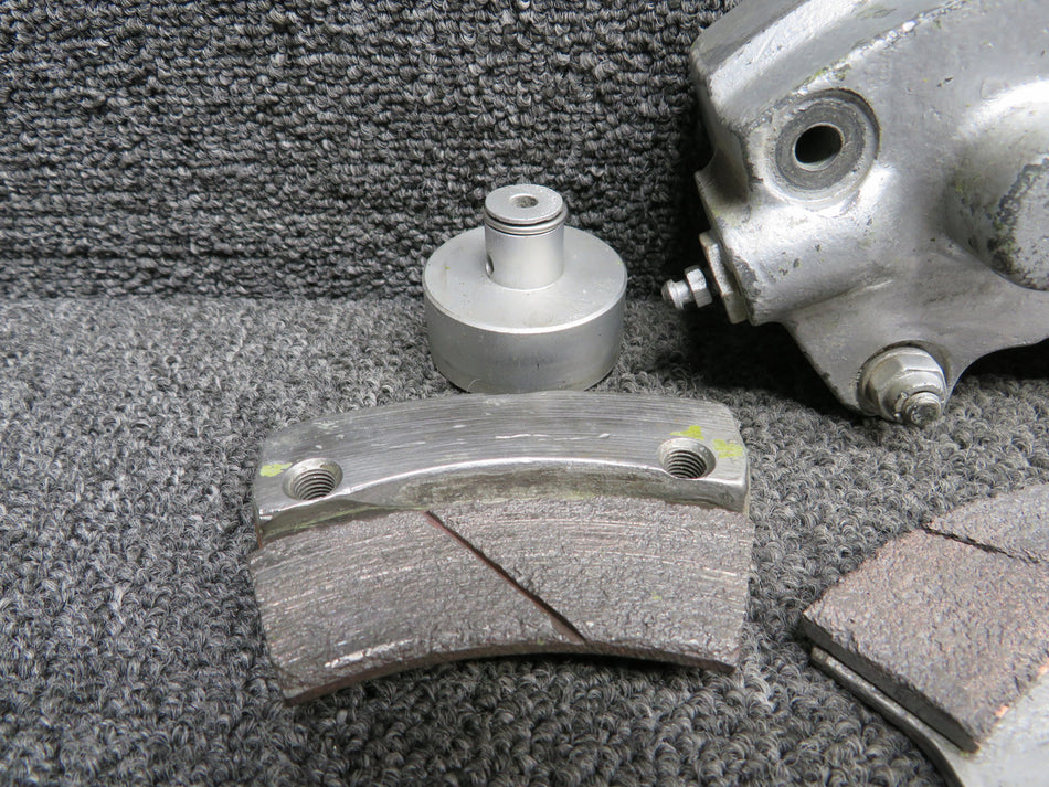 758-069 Piper PA23-250 Brake Cylinder Assembly