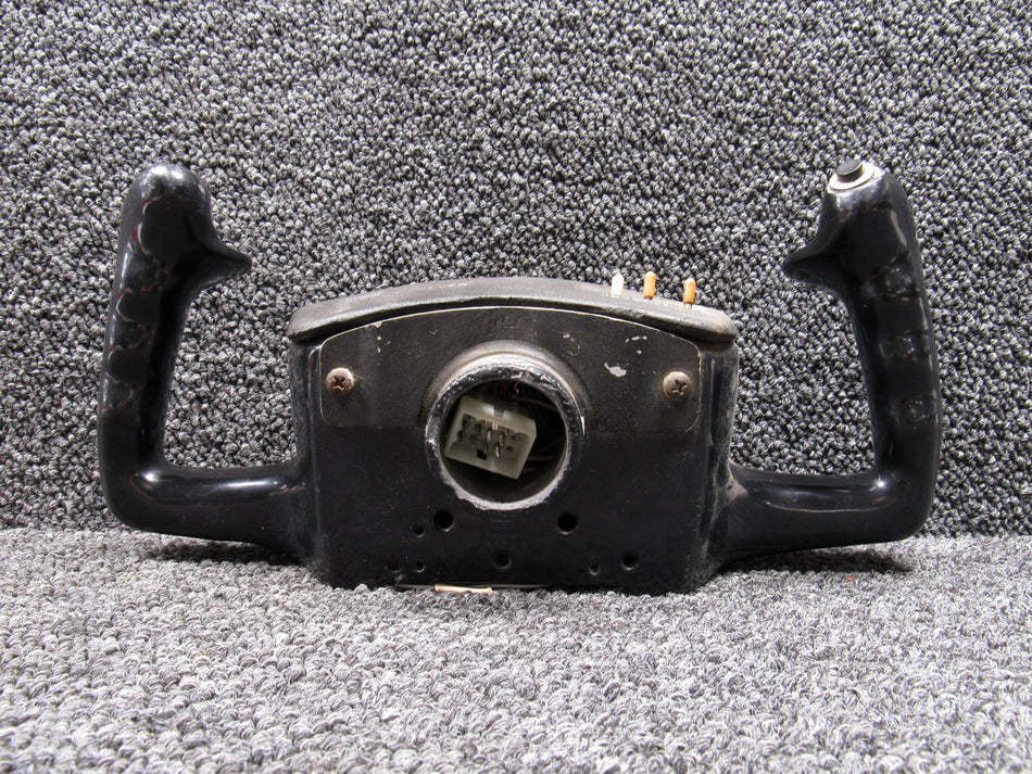 0861326-25 Cessna 310Q Flight Control Wheel LH