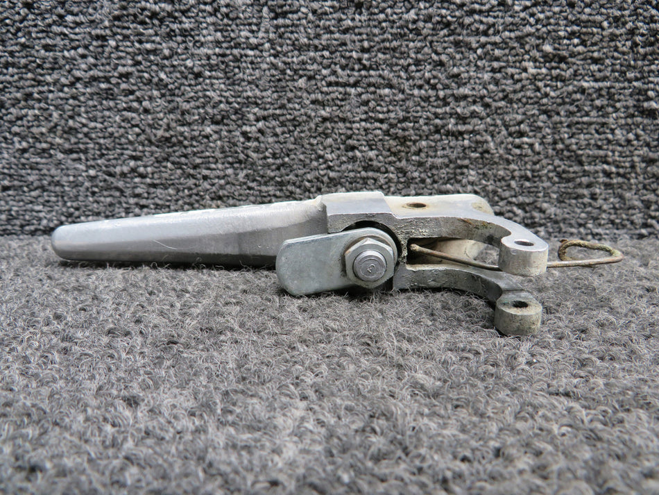 19859-000, 18045-000 Piper PA23-250 Cabin Door Handle with Spring (No Key)