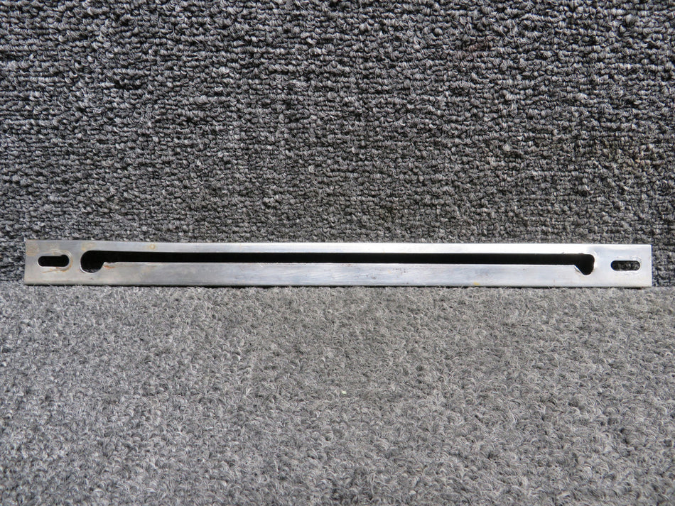 30355-000 Piper PA23-250 Aft Baggage Door Holder Guide